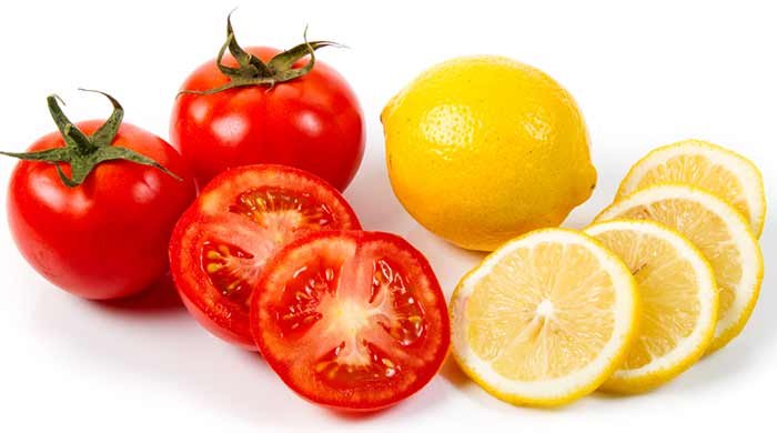 Pack visage rafraîchissant au jus de citron et de tomate Multani mitti pour peaux sèches Pack visage rafraîchissant au jus de citron et de tomate Multani mitti pour peaux sèches