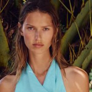 Les nouveautés de la semaine de Zara: vêtements brodés, bermudes et robes de fête