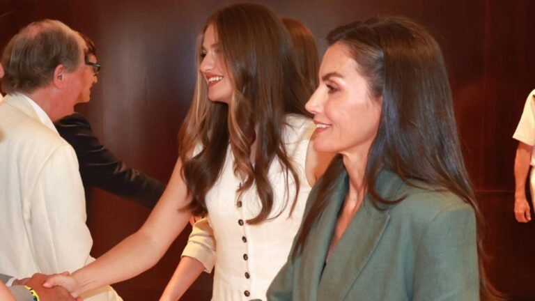 La princesse Leonor est présentée à son meilleur look d’été: Boho Jirt et Rafia de la Queen Letizia’s Bag