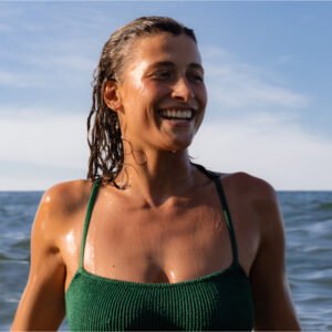 5 avantages de la natation dans l’océan – OSEA® Malibu