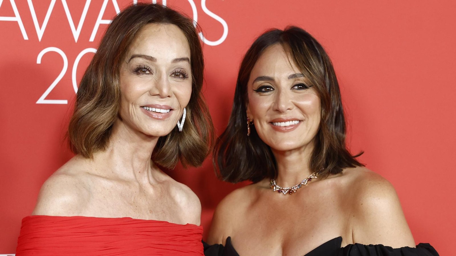 Isabel Presysler et Tamara Falcó copiez à nouveau la reine Letizia sans différenciation