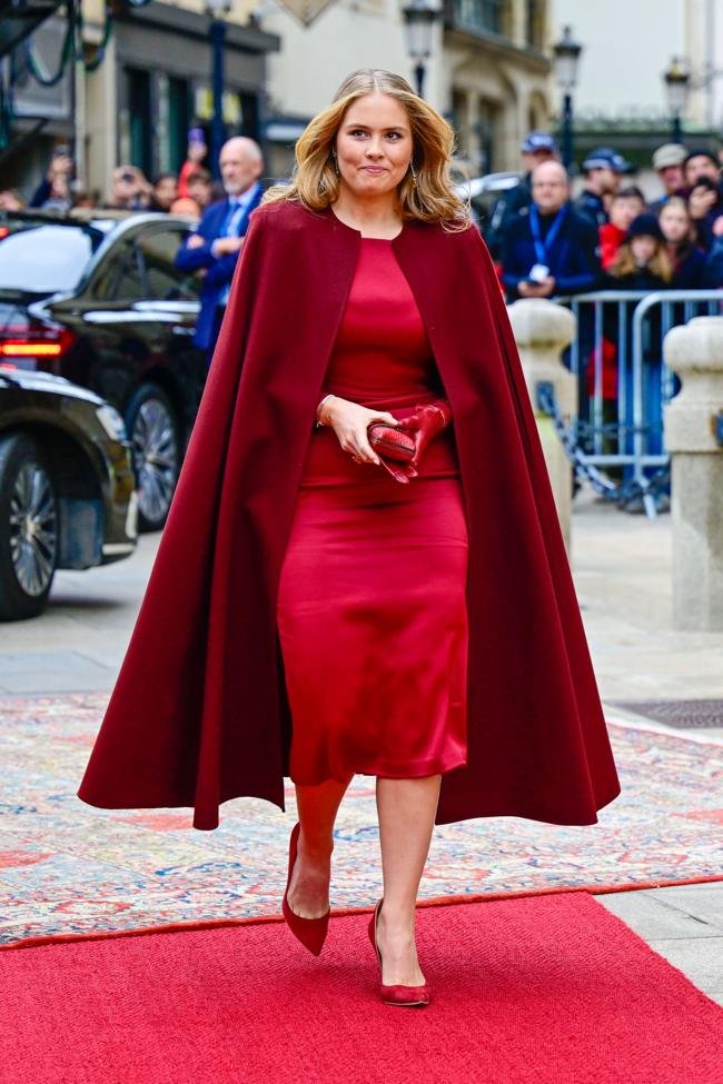 L'impressionnant look Amalia de la Hollande