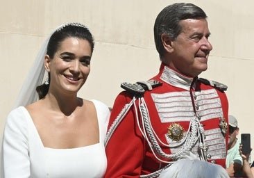 Qui héritera des titres nobles de Cayetano Martínez de Irujo et que se passera-t-il s'il a des enfants avec Bárbara Mirjan