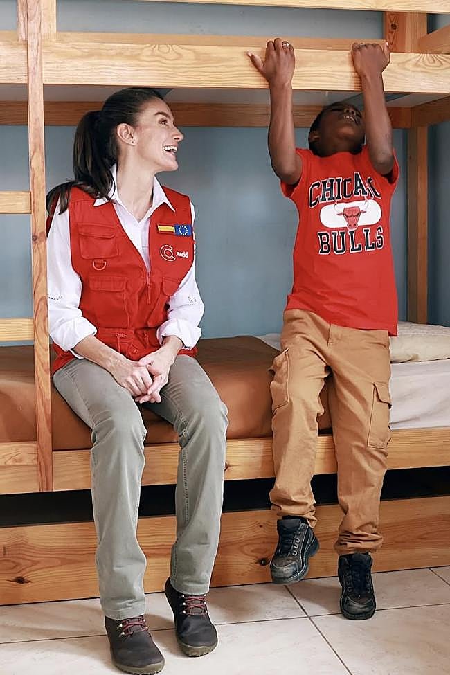 La reine Letizia a tendance à être émue par les enfants.