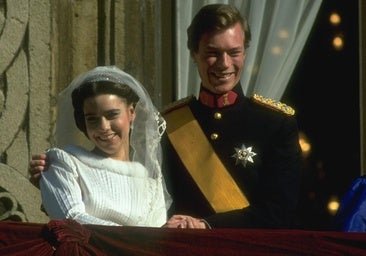 C'était le mariage de la grande-duchesse María Teresa de Luxembourg : 700 invités, le rejet de sa belle-mère et de l'infante Marguerite