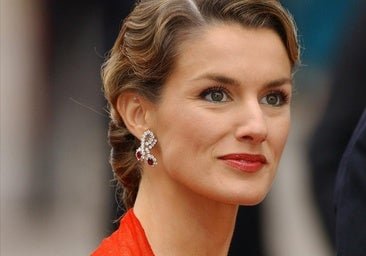 Les broches de la comtesse de Barcelone, le bijou avec lequel Letizia a ébloui au Danemark et n'a plus été revu