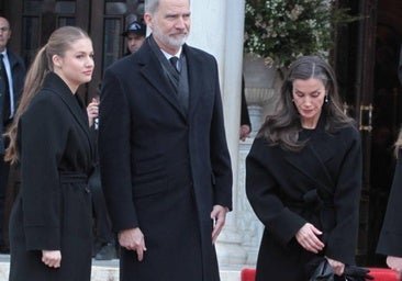 Letizia interrompt son emploi du temps à Athènes en raison de l'accident de train à Adamuz :