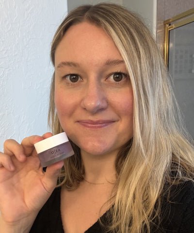 Larissa avec le Dream Lip Mask™ au Bio-Rétinol