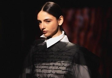 SIMORRA présente au MBFWM la collection que mères et filles partageront :