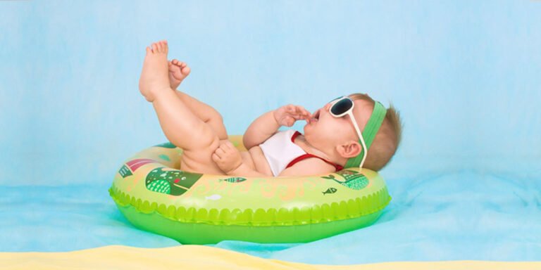 Protection UV de la peau pour les bébés et les jeunes enfants