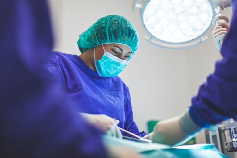 Choisir un chirurgien esthétique spécialiste en rhinoplastie