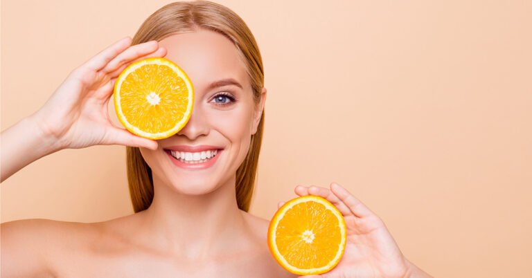 Pourquoi devriez-vous incorporer de la vitamine C dans votre régime de soins de la peau ?