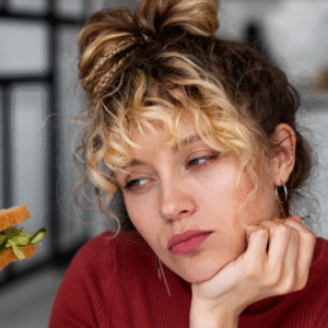 Cette hormone peut vous aider à vous sentir rassasié plus longtemps
