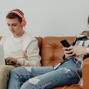 Comment écouter de la musique sans endommager l’oreille