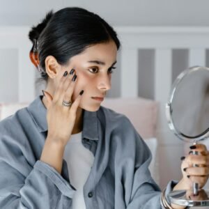 Et si les produits de comblement à l’acide hyaluronique duraient des années ?