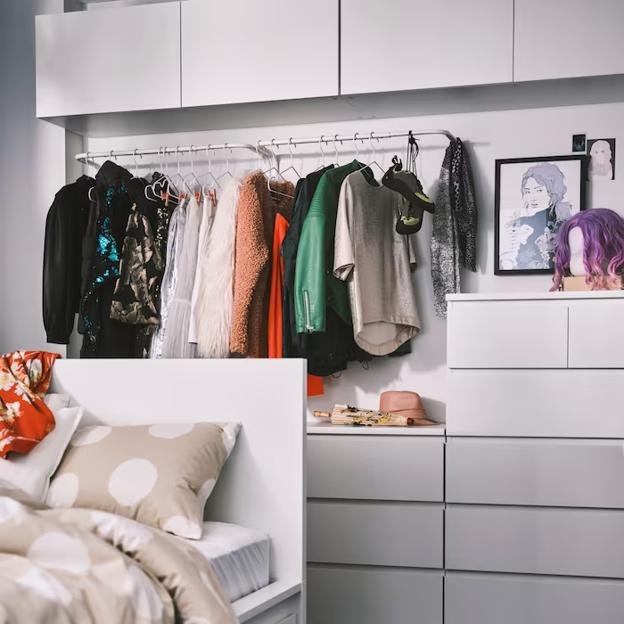 La simplicité de la ligne IKEA MALM en a fait un best-seller.