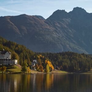 Les destinations en Europe où dormir avec une couverture en août