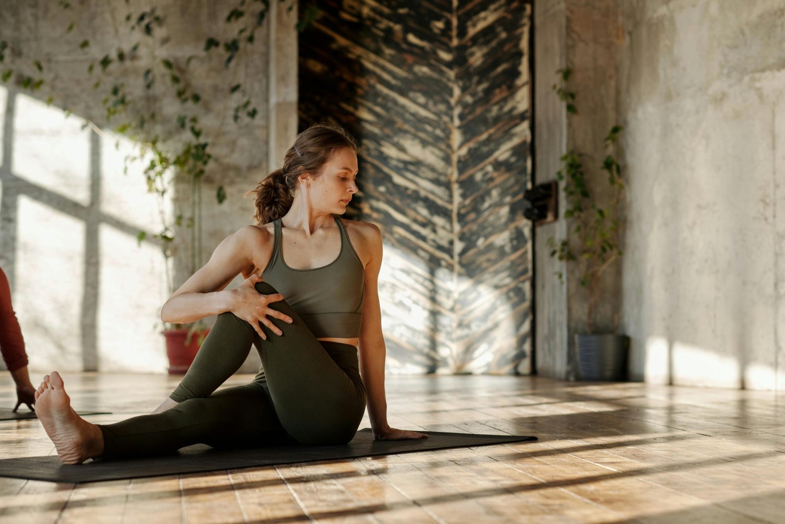 Postures de yoga pour lutter contre l'inflammation et avoir un ventre plat