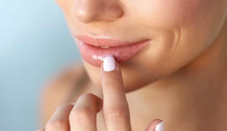 Comment avoir des lèvres douces : la clé d’une moue parfaite