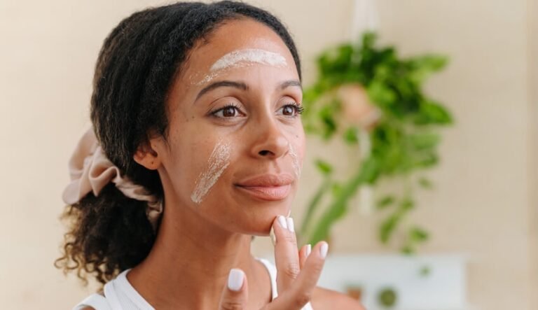 Une routine matinale de soins de la peau pour chaque type de peau